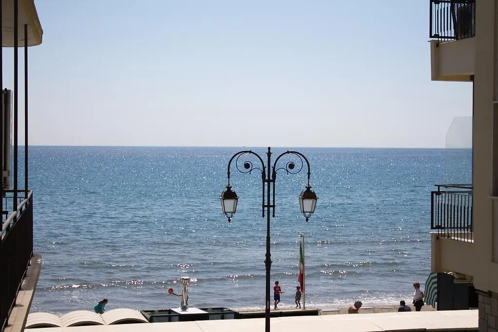 Albergo Fanny Alassio Hotel