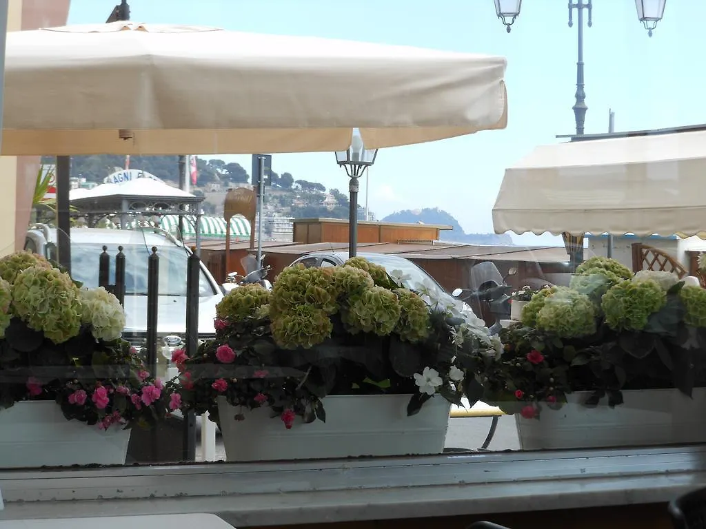 ** Hotel Albergo Fanny Alassio Itálie